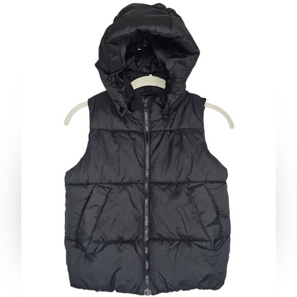 H&M Black Hooded Puffer Vest 6/7 in kids - Picture 1 of 4